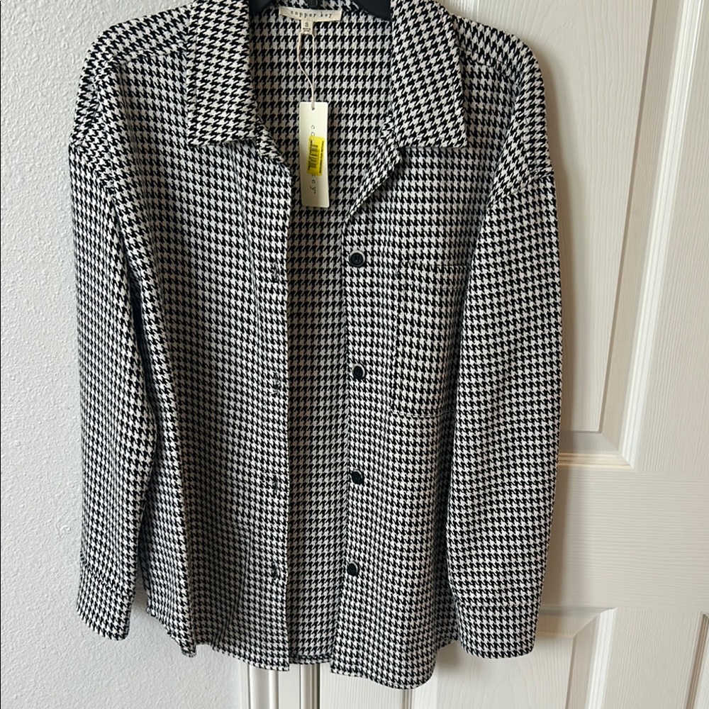 Black and White Houndstooth Button-Up Shirt
